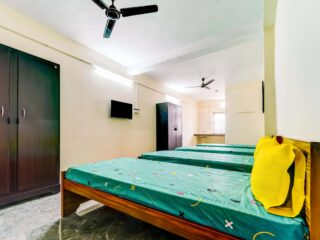 3 sharing room  (Zolo Krish Castle - PG in Avarampalayam)