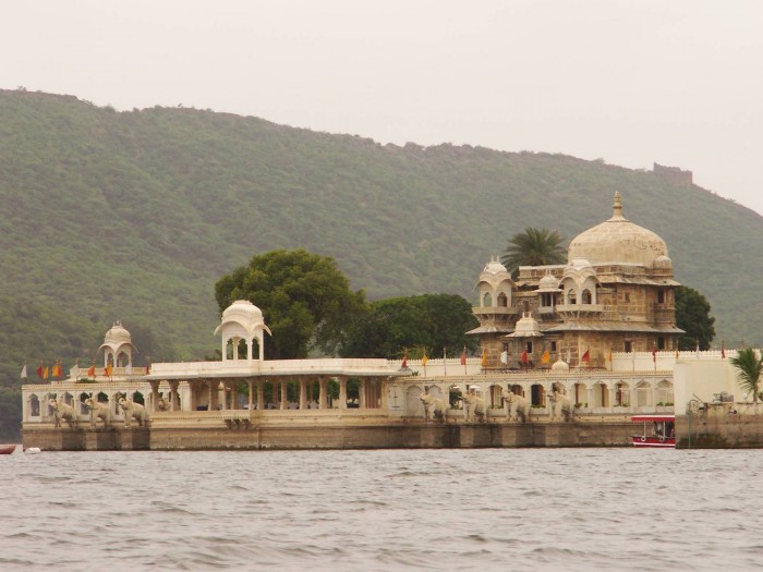 best places to visit in kota[Jagmandir Palace]