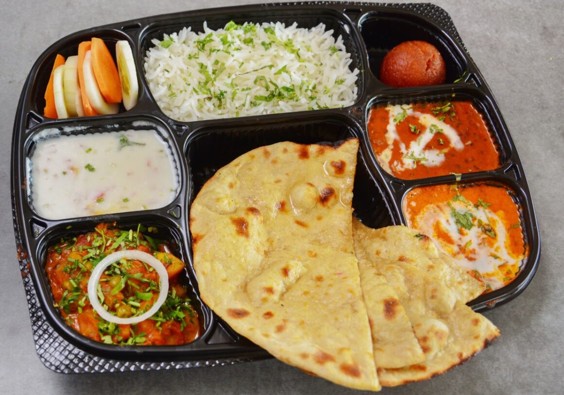 Image of a healthy, customized tiffin meal
