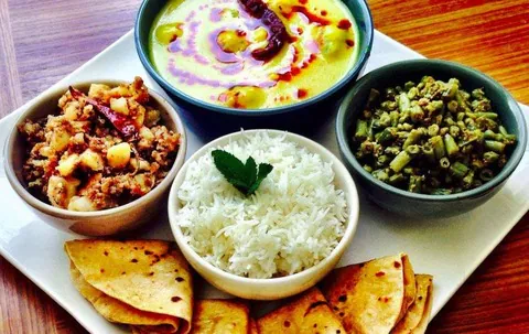 Image of a home-cooked meal / Mom's cooking style