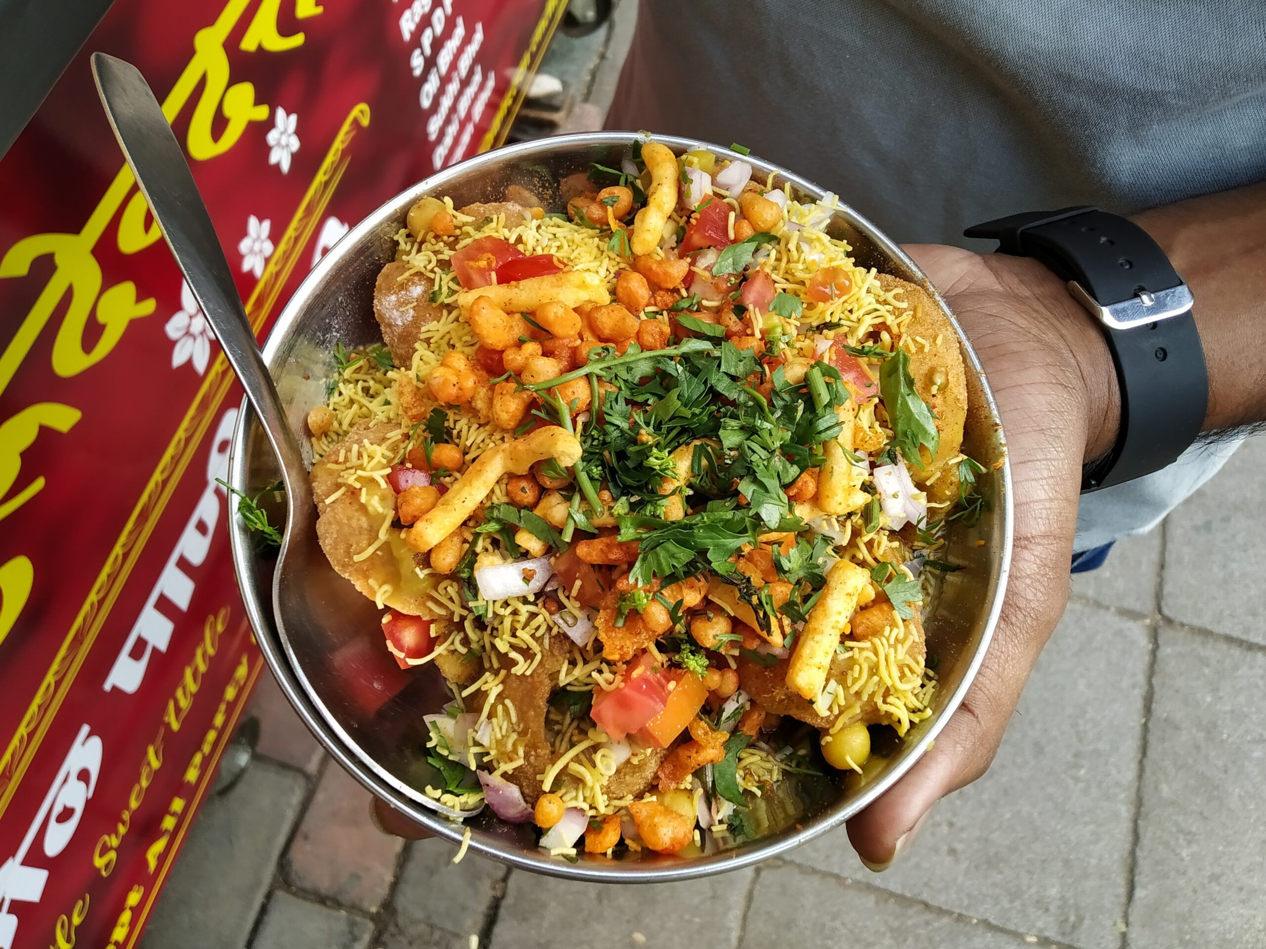 best-street-food-places-in-pune-zolo-blog