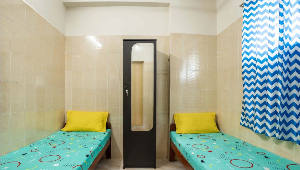 2 sharing room., coliving spaces in chennai