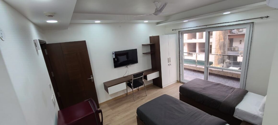 two sharing rooms for rent near medanta hospital