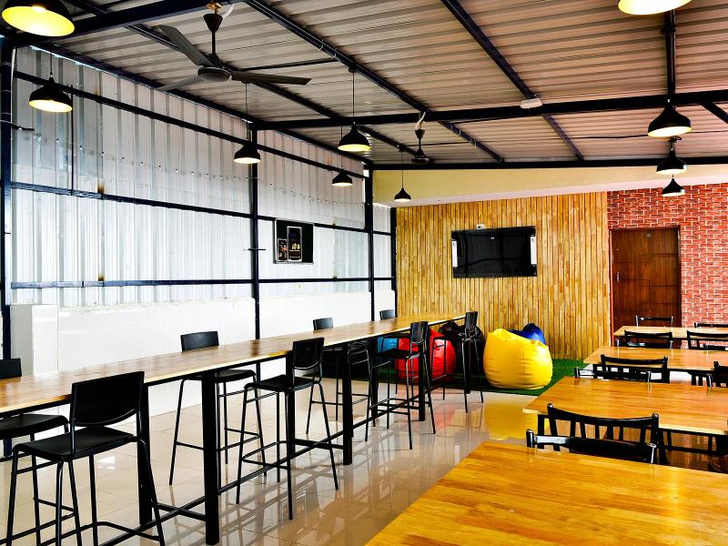 dinning area -pg near christ university